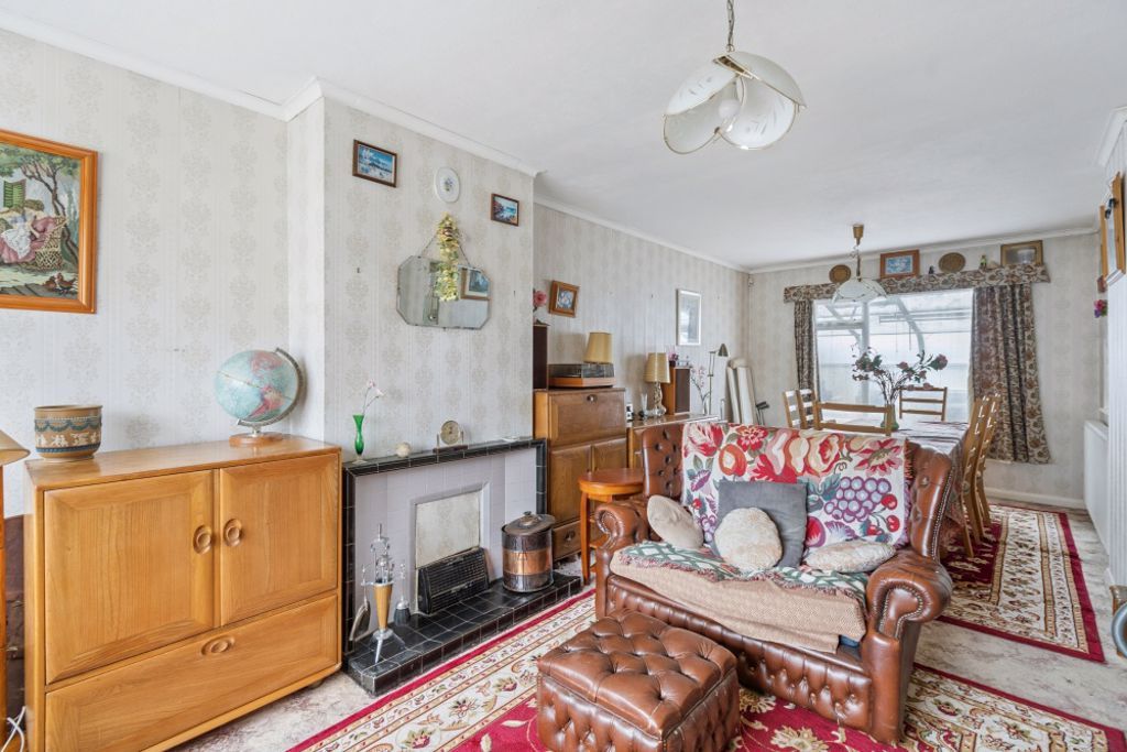 Property photo 3 of 11 Photo 10