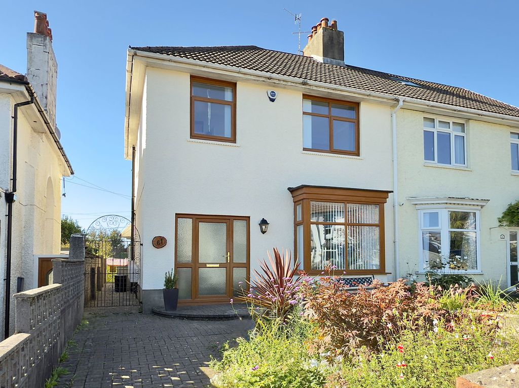 Property photo 1 of 21