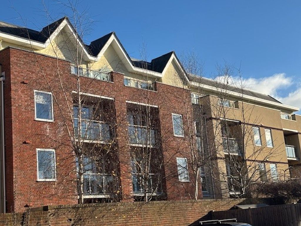 Property photo 2 of 17