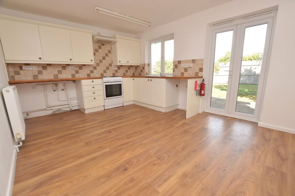 Property photo 3 of 13 Picture No. 23