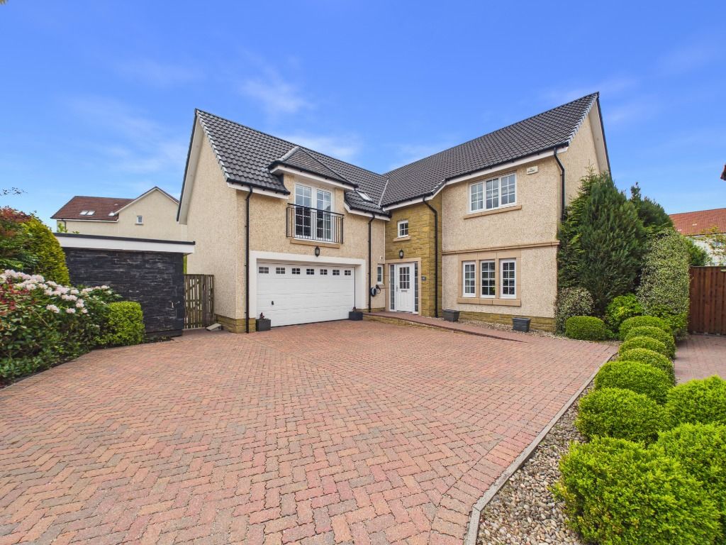 Property photo 1 of 42