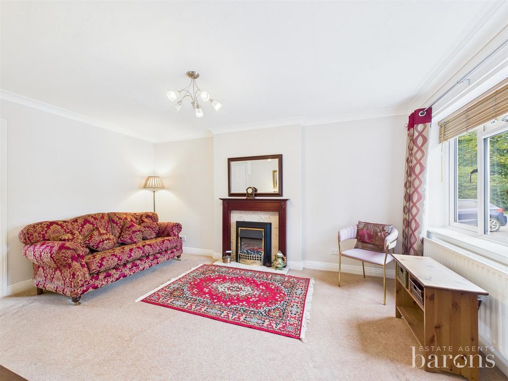 Property photo 2 of 11 Cam05500G0-Pr0082-Still001.Jpg