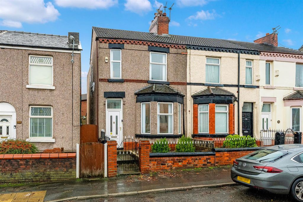 Property photo 1 of 11 200 Warrington Road External.Jpg