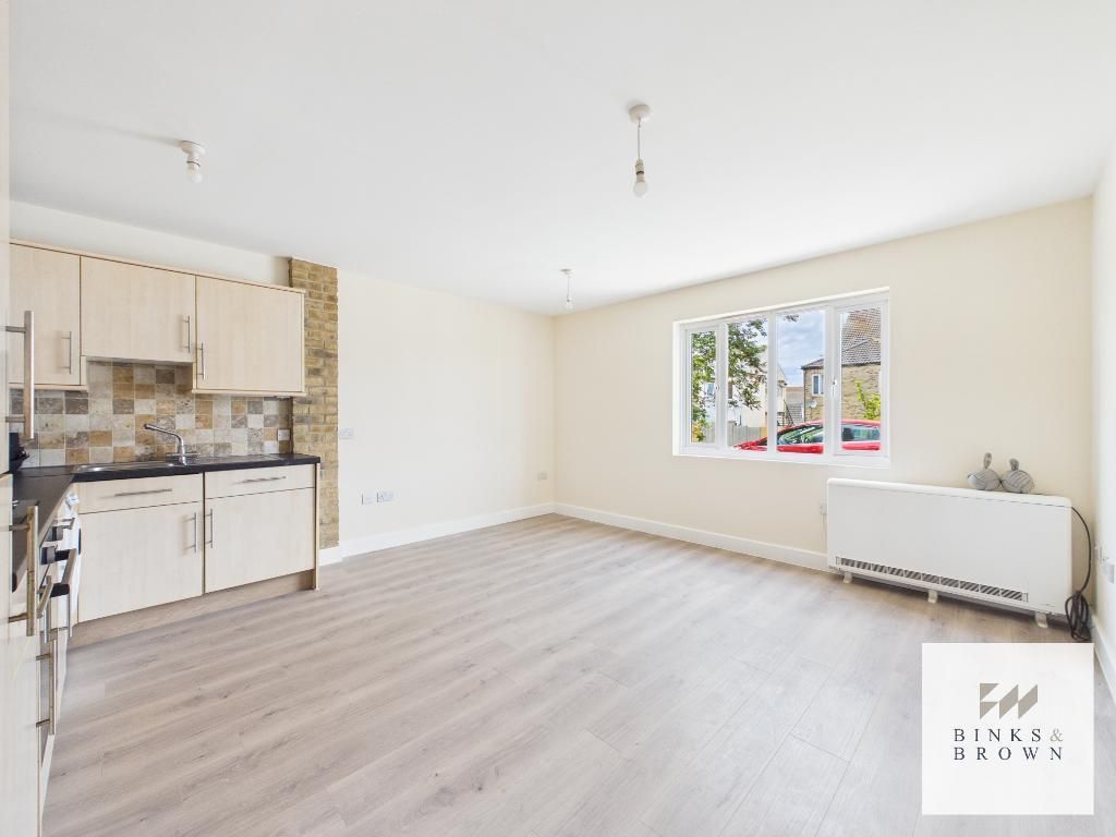 Property photo 2 of 7