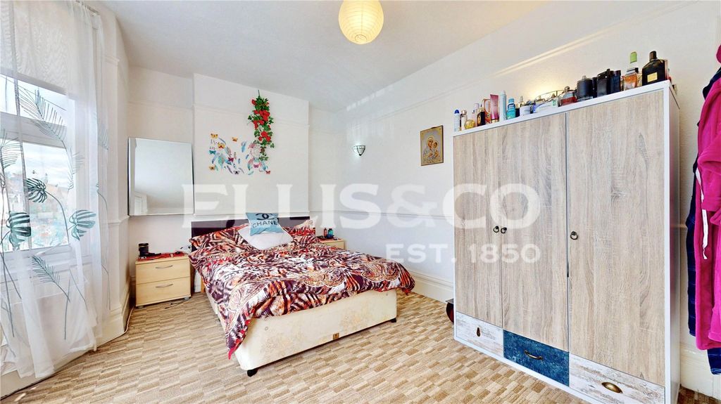 Property photo 2 of 13 Picture No. 03