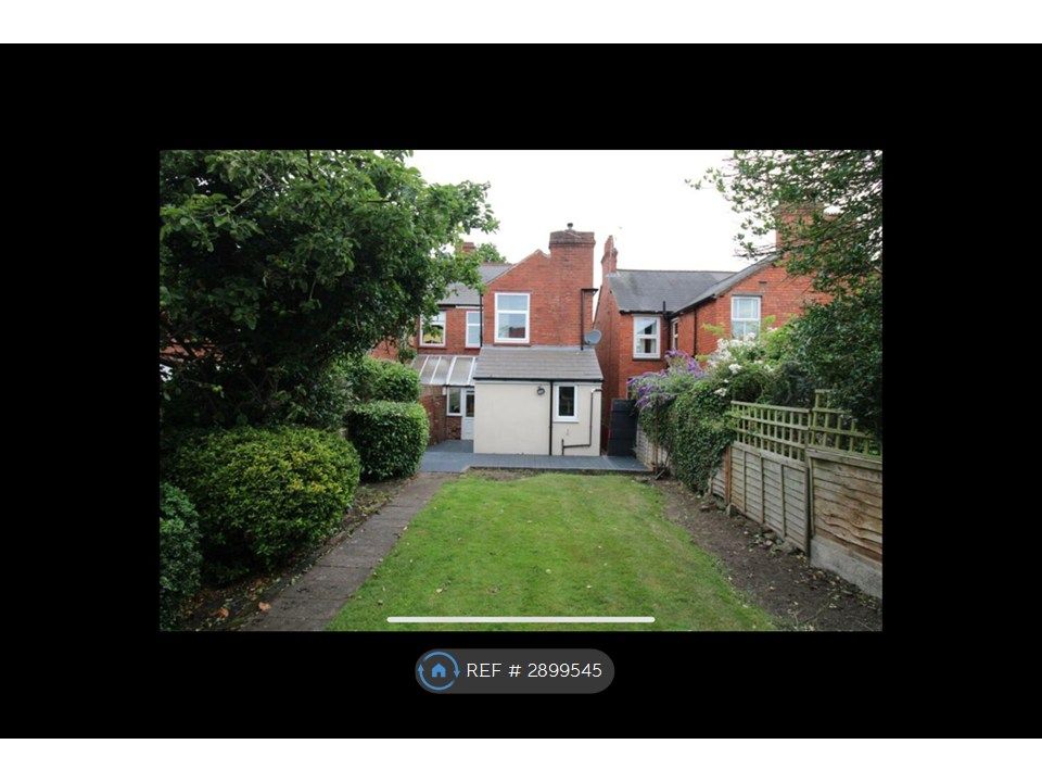 Property photo 2 of 33