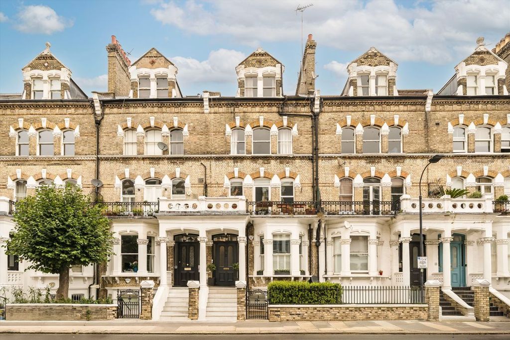 Property photo 1 of 6