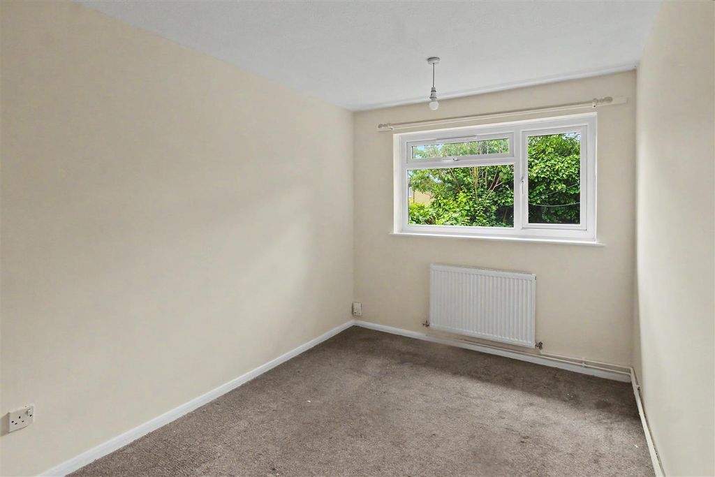 Property photo 2 of 11 Img_8955.Jpeg