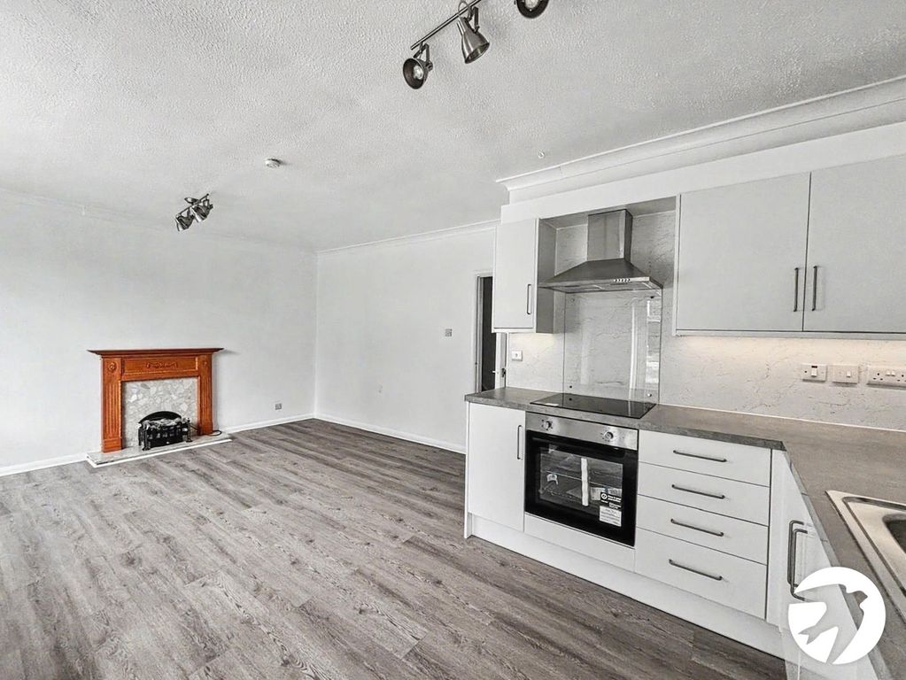 Property photo 3 of 20 Picture No. 16