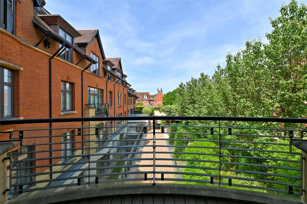 Property photo 3 of 14 Picture No. 35