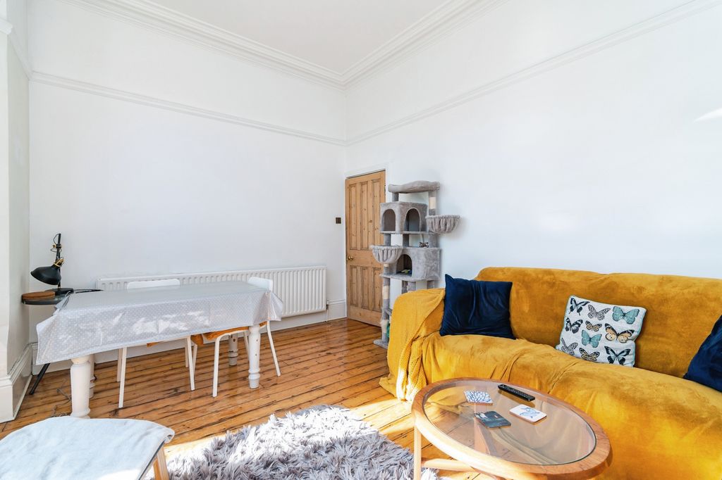 Additional image 6 of 3 bed flat for saleLucknow Road, Nottingham NG3