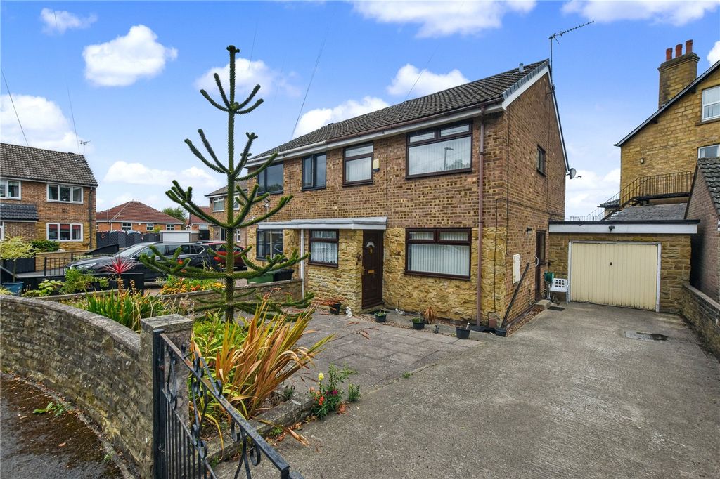 Property photo 1 of 21 Picture No. 23