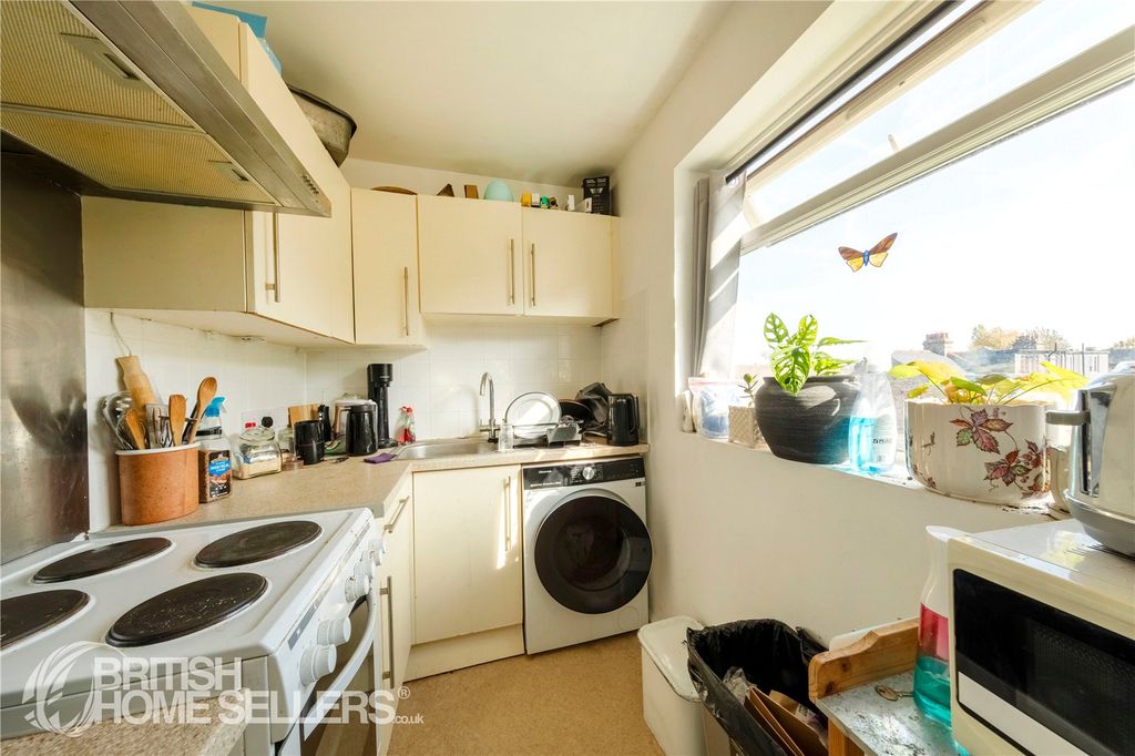 Property photo 3 of 11 Picture No. 07