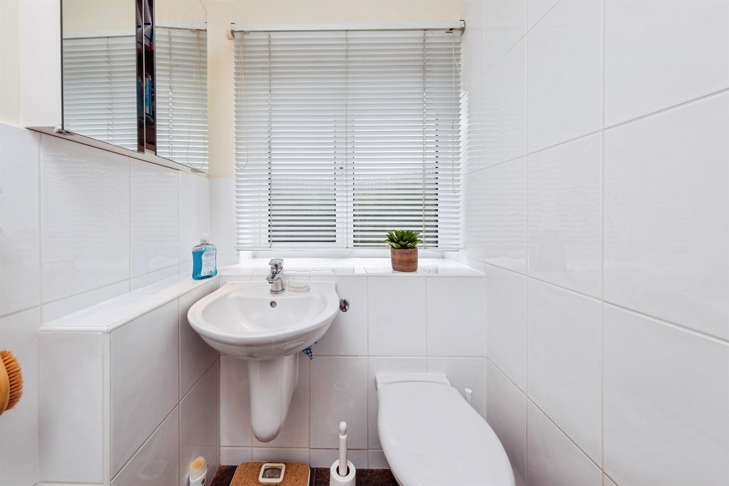 Additional image 16 of 4 bed link detached house for saleCarters Close, Sherington, Newport Pagnell MK16