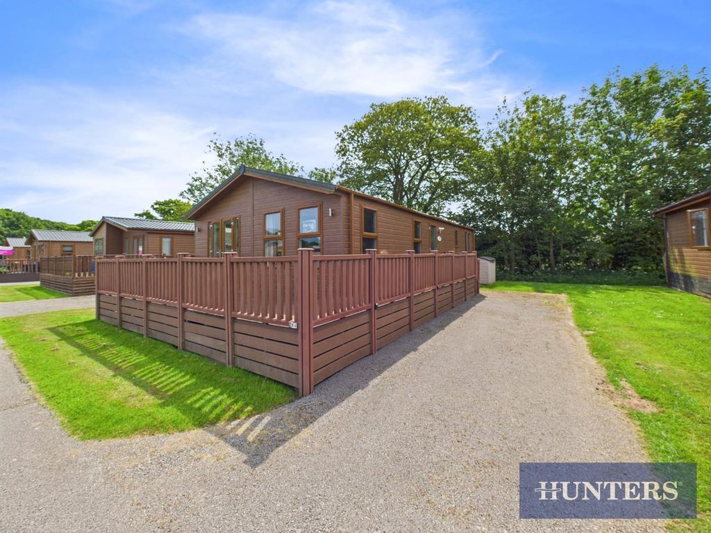 Property photo 1 of 9 Cam05333G0-Pr0138-Still020.Jpg