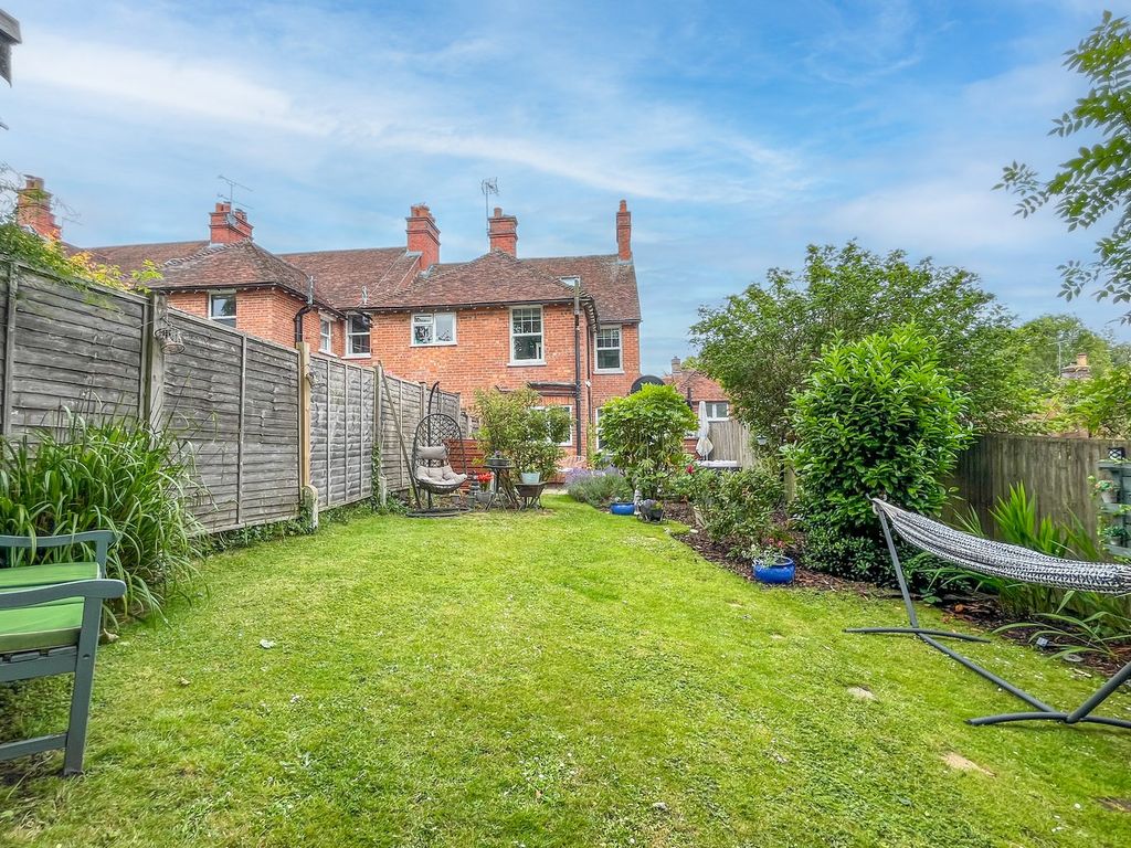 Property photo 2 of 17
