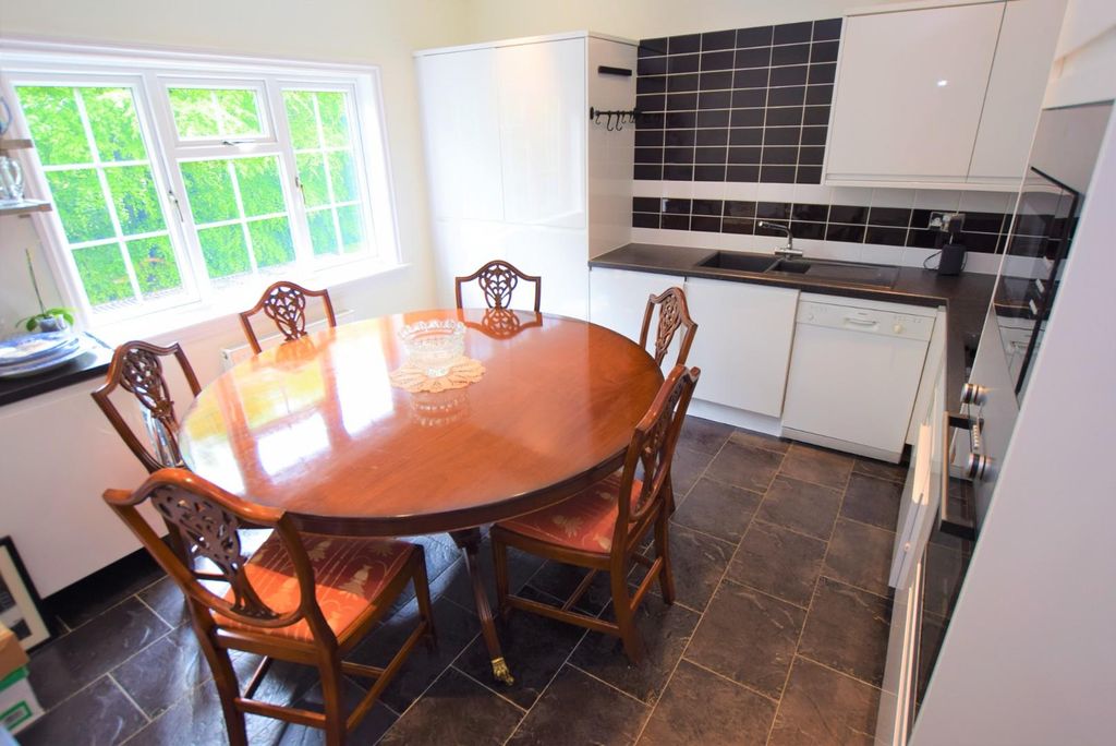 Property photo 3 of 13 Dsc_0052 (3).Jpg