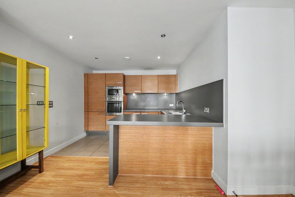 Property photo 2 of 16 Img_0827