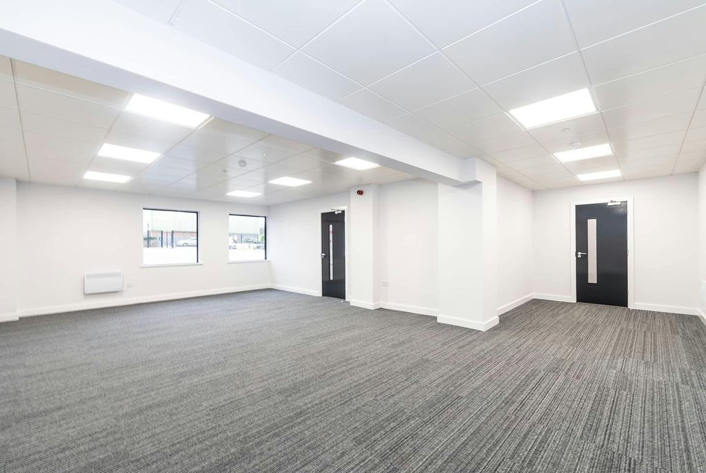 Property photo 3 of 5 Sj5D7666.Jpg