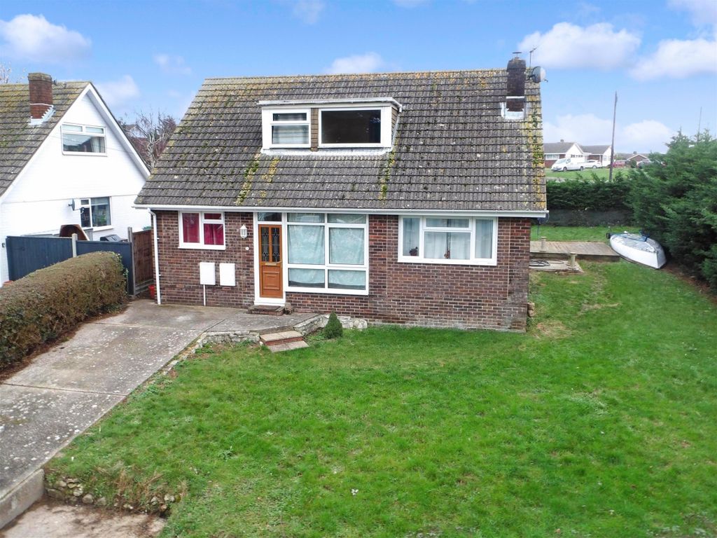 Property photo 1 of 17 901Fujrk