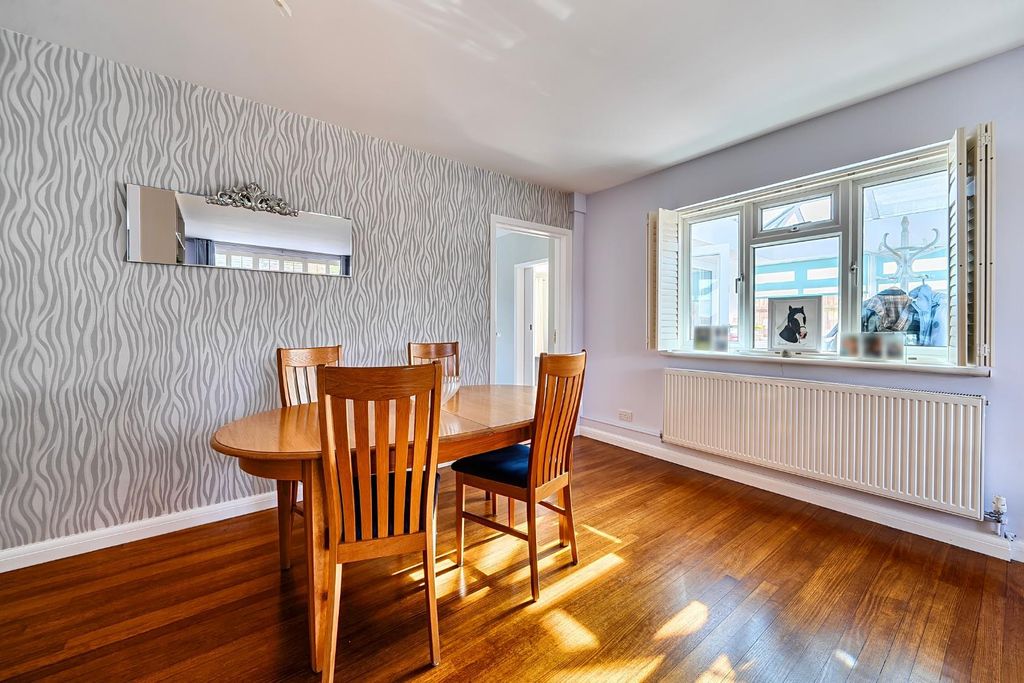 Property photo 3 of 14 1529302 (36).Jpg