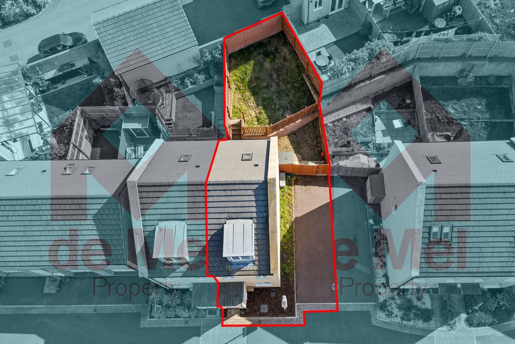 Property photo 3 of 20 Photo 2