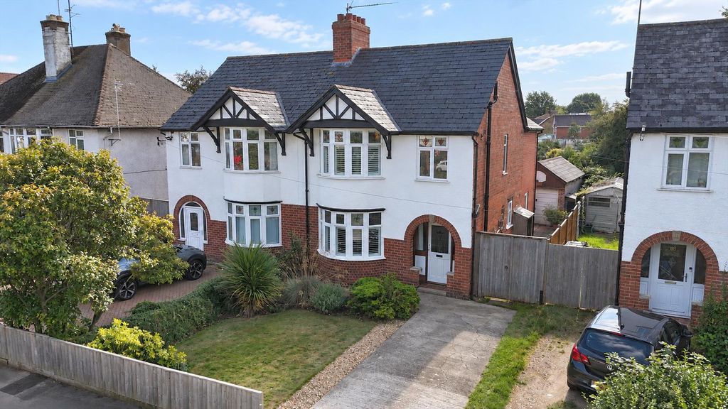 Property photo 1 of 24