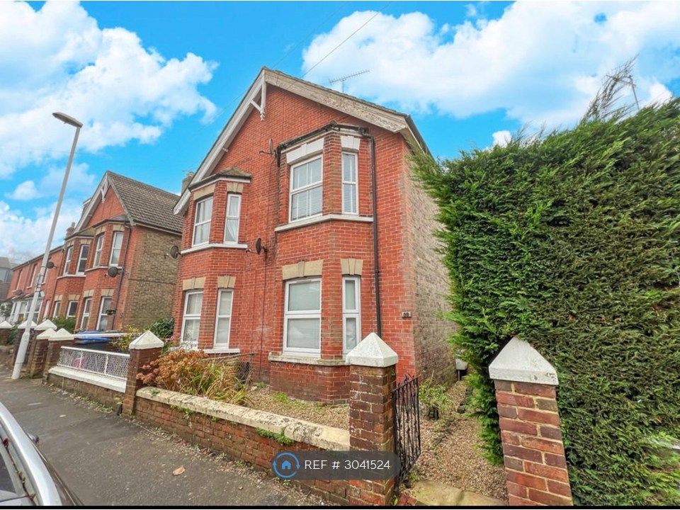 Property photo 1 of 7
