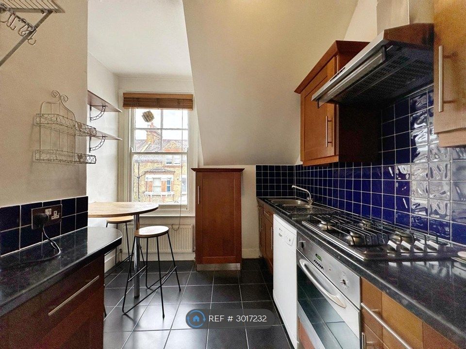 Property photo 2 of 10 Kitchen /Breakfast Room