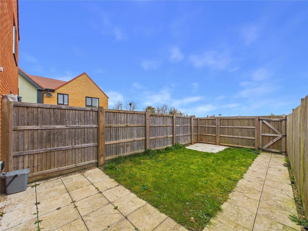 Property photo 2 of 12 Picture No. 24