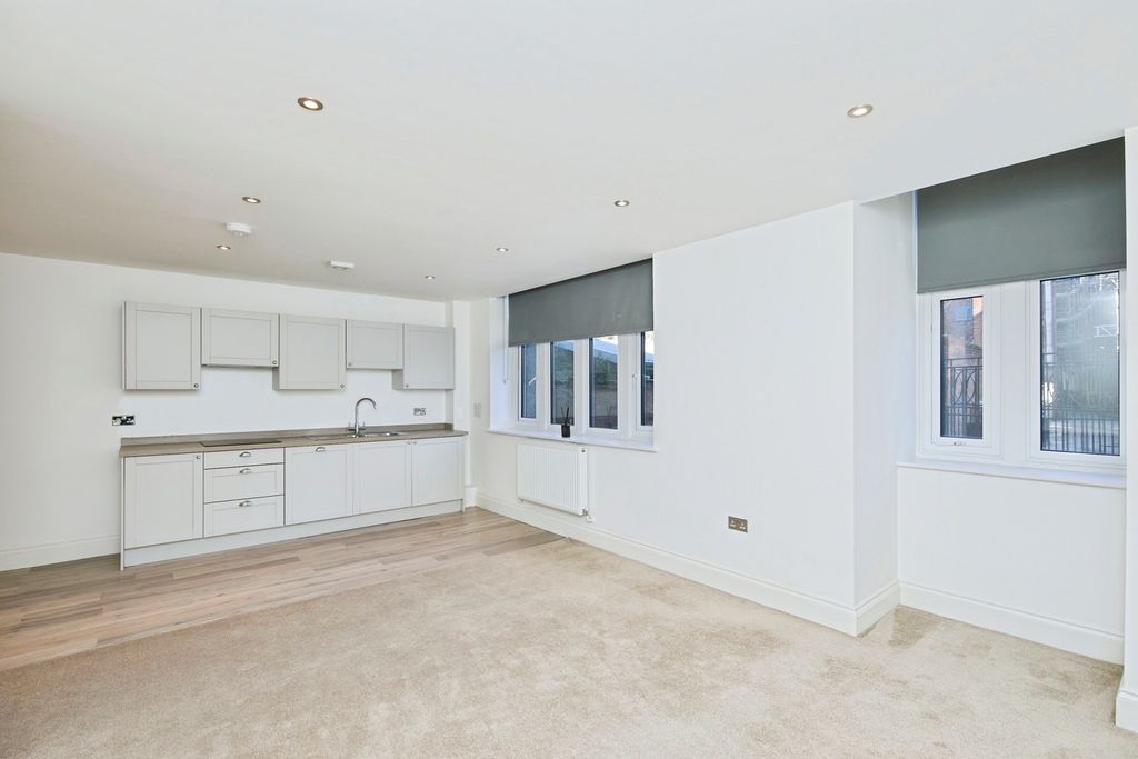 Property photo 2 of 23 Lounge Kitchen Diner