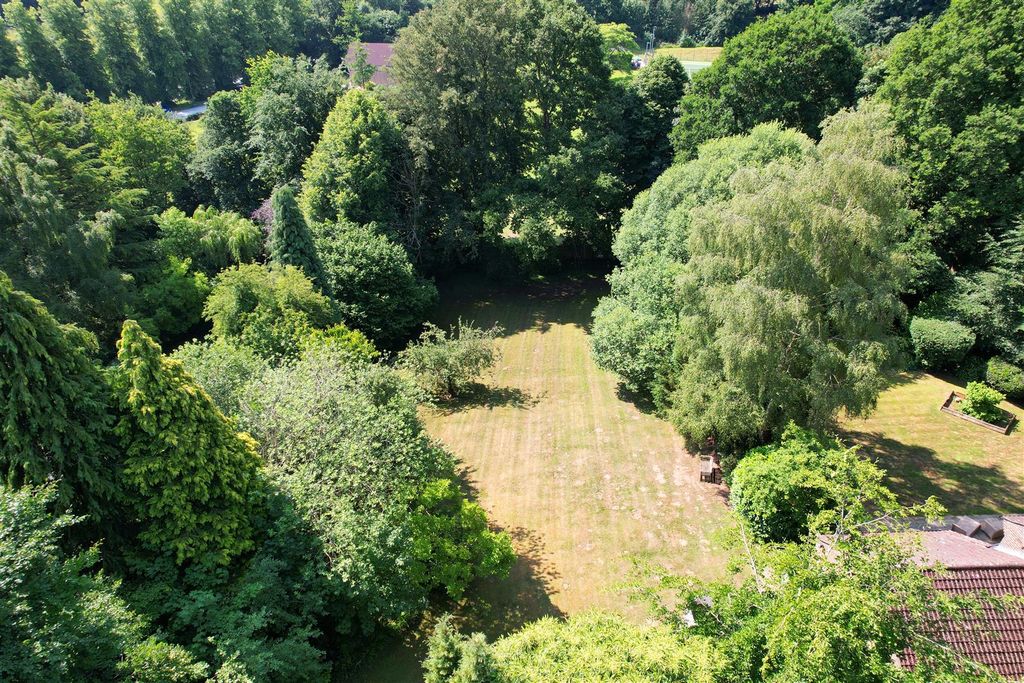 Property photo 3 of 15