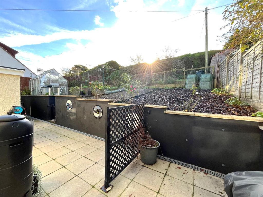 Property photo 2 of 46 4283 Reargarden.Jpg