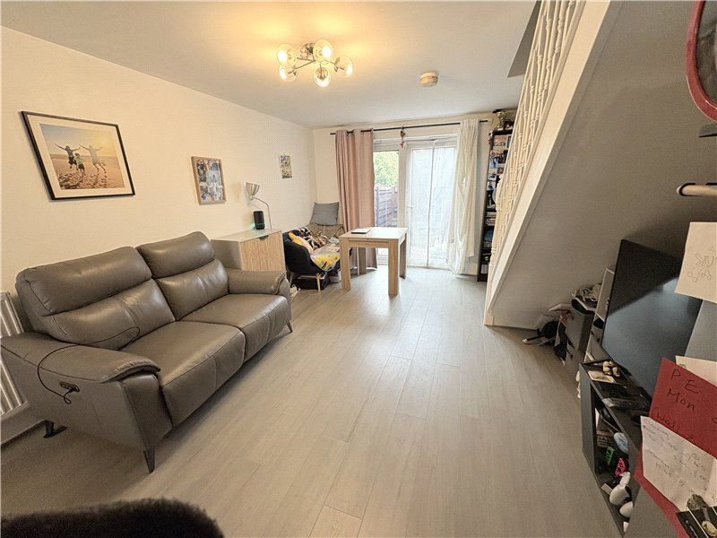 Property photo 2 of 14 Picture No. 08