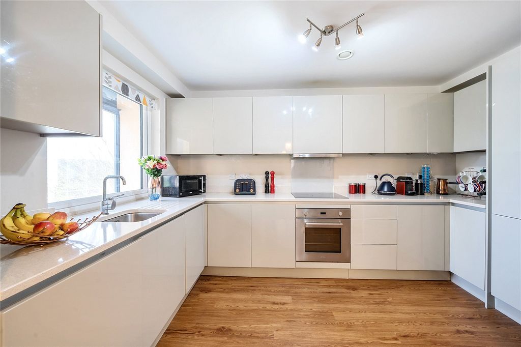 Property photo 2 of 10 Picture No. 07