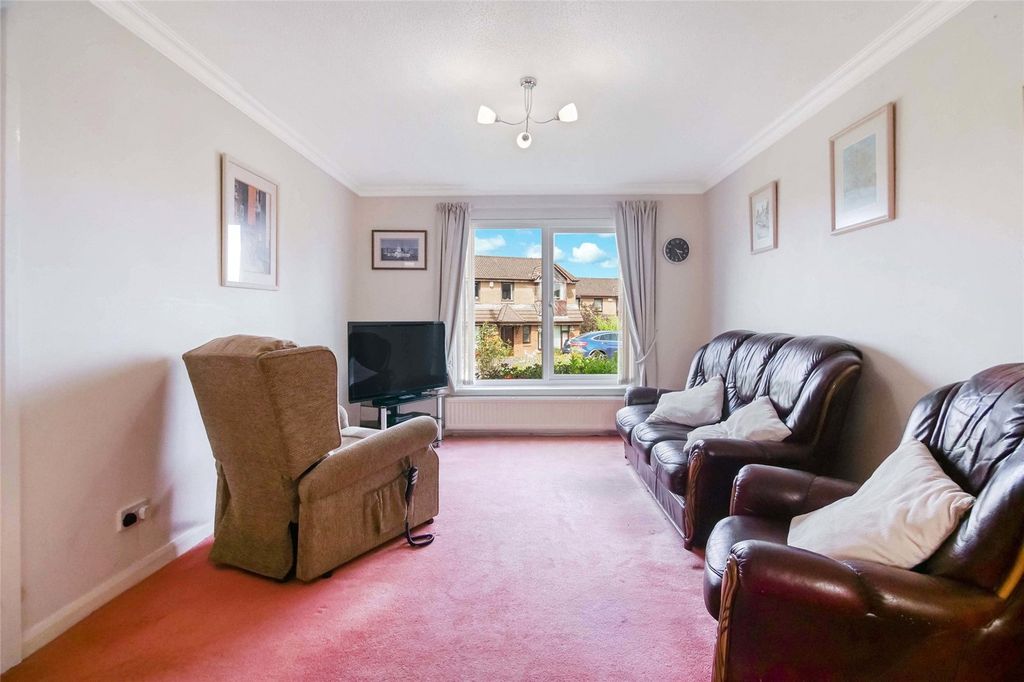 Property photo 3 of 21 Picture No. 21