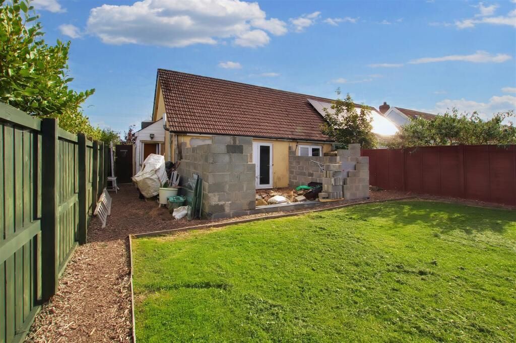 Property photo 2 of 21