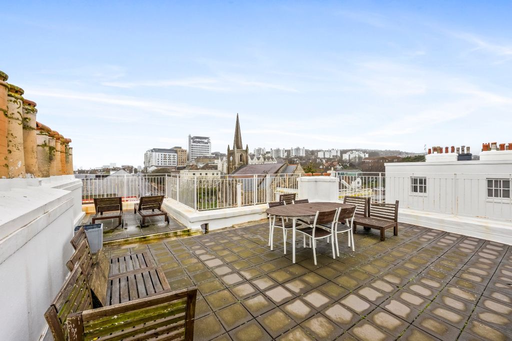 Additional image 39 of 3 bed flat for saleSussex Square, Brighton, East Sussex BN2