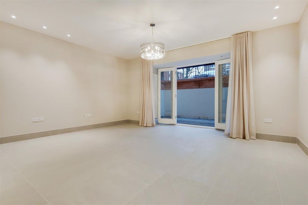 Property photo 1 of 12 1.Jpg