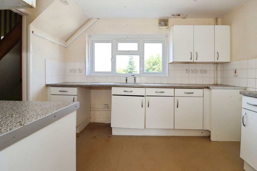 Property photo 3 of 15 Pbox-Img.Jpg