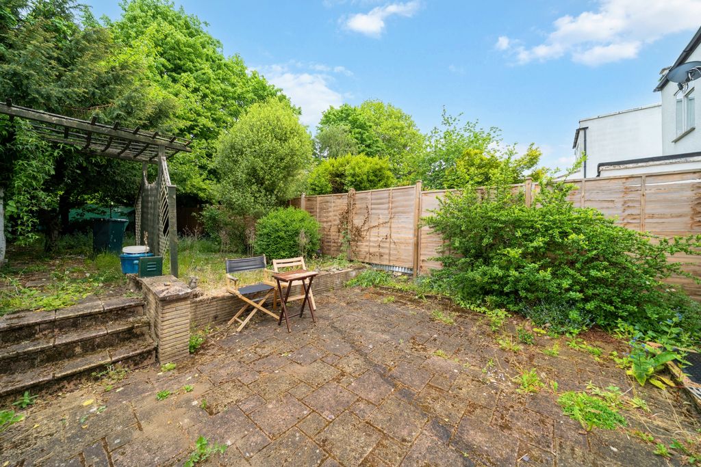 Property photo 3 of 15 Photo 13