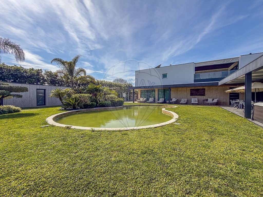 Property photo 1 of 50