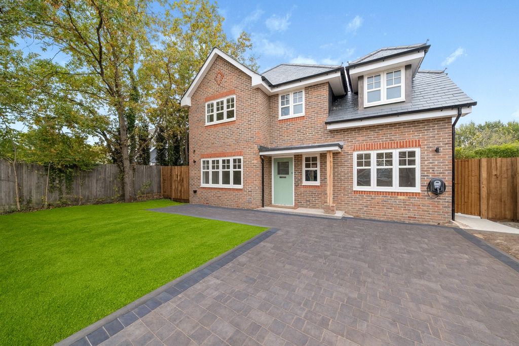 Property photo 1 of 13 Picture No. 11