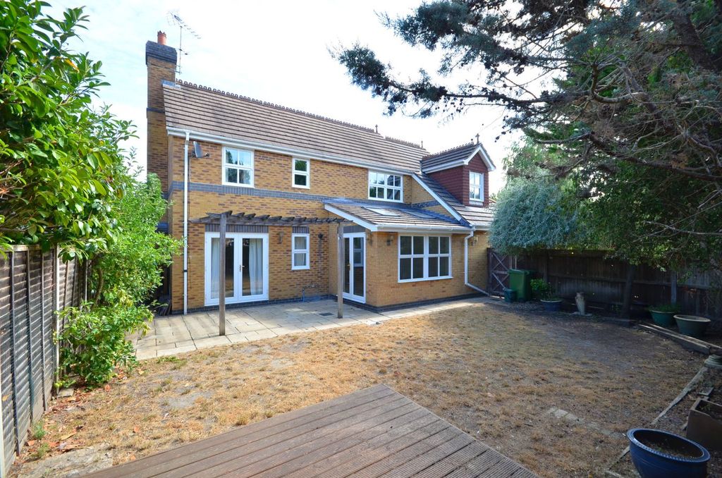 Property photo 1 of 11