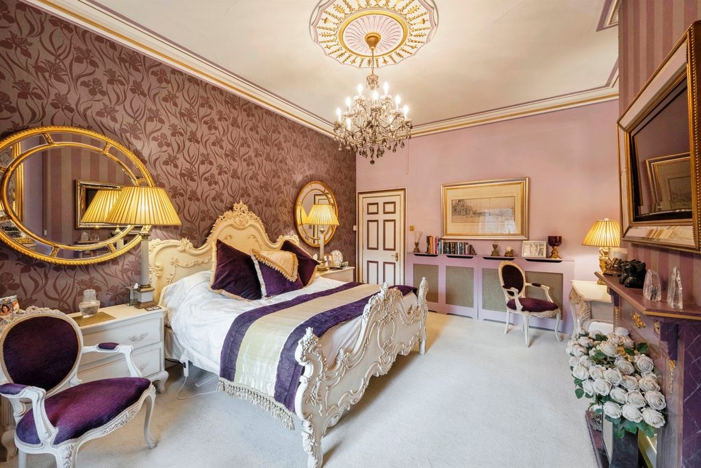 Additional image 10 of 6 bed end terrace house for saleRegent Square, Town, Doncaster DN1