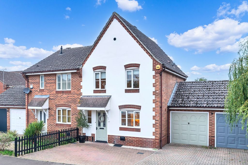 Property photo 1 of 15