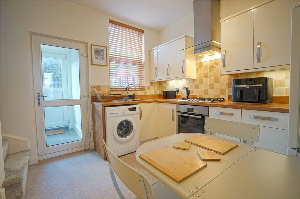 Property photo 3 of 14 Picture No. 07