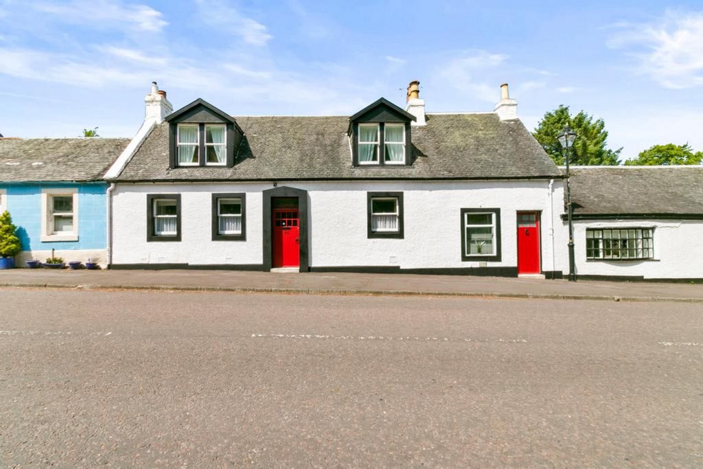 Property photo 1 of 36