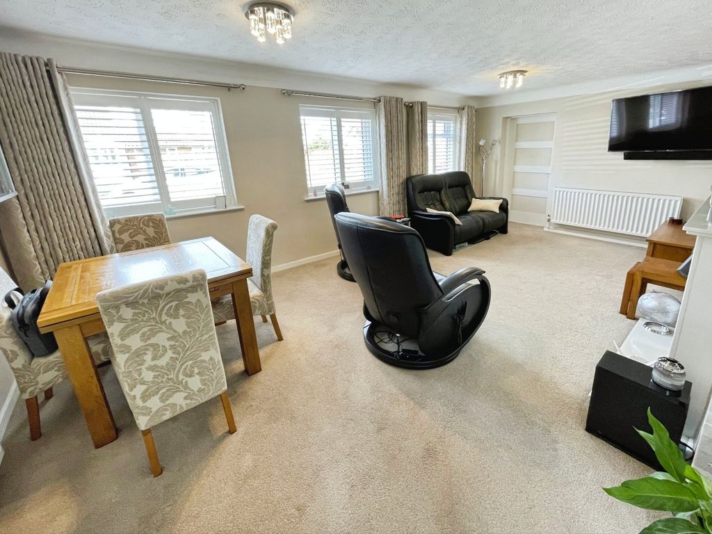 Property photo 3 of 13 Picture No. 05