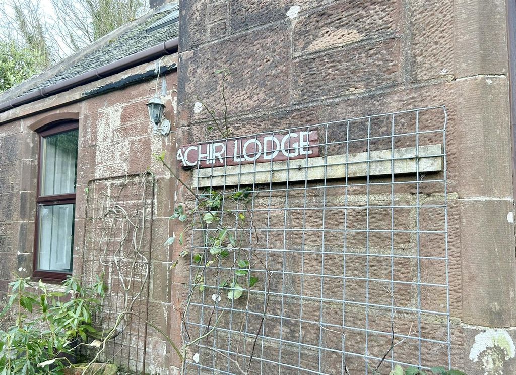 Property photo 2 of 19 A'chir Lodge Sign